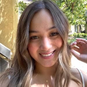 Meet your Posher, Julienne